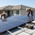 ¿Qué es la instalación de placas solares y cómo funciona?