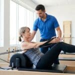 ¿Qué es el pilates terapéutico y cómo puede ayudar a mejorar el cuerpo?