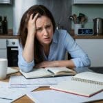 ¿Qué es el estrés crónico y cómo reconocer sus señales?