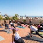 ¿Qué es un retiro de yoga en Barcelona y por qué considerarlo?