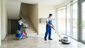 ¿Qué es la limpieza de comunidades y por qué es tan importante para los vecinos?