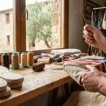 ¿Qué son las alpargatas hechas a mano en Empordà y por qué son tan valoradas?