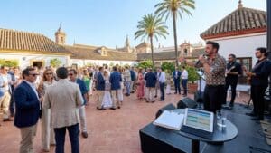 ¿Qué es la contratación de un cantante para fiestas en España?