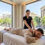 ¿Qué es un masaje para hombres en Barcelona y por qué se busca?