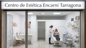 ¿Qué es un centro de estética y qué hace Encarni en Tarragona?