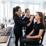 ¿Qué se aprende en un curso de maquillaje profesional presencial?