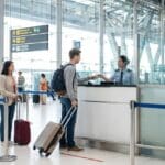 ¿Qué implican los viajes internacionales para los viajeros?