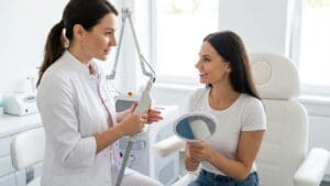 ¿Qué es la medicina estética y cómo puede ayudar a las personas?