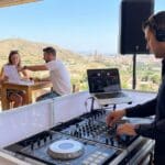 ¿Qué considerar al buscar un DJ para eventos en Murcia?