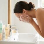 ¿Qué es una rutina facial y por qué es fundamental para la piel?