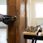 ¿Qué es el cambio de bombillos para todas las marcas?