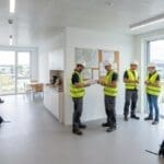 ¿Qué es un hostal para trabajadores y cómo funciona su servicio?