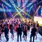 ¿Qué es un club nocturno y cómo se define su experiencia?