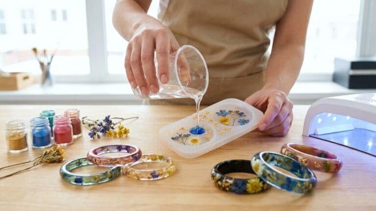 ¿Qué son las pulseras de resina artesanales y por qué son tan especiales?