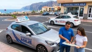 ¿Cómo elegir la mejor autoescuela en Costa Adeje para obtener el carnet?