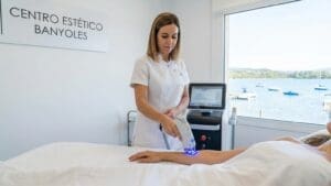 ¿Qué es la depilación láser LED y por qué se usa en Banyoles?