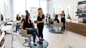 ¿Qué es un salón de belleza y cómo elegir el más adecuado?