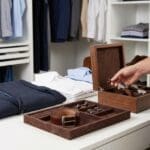 ¿Qué son los complementos de moda para hombre y cómo transforman un look?