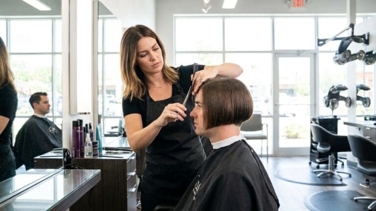 ¿Qué es un corte de pelo y cómo influye en la imagen personal?