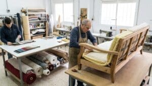 ¿Qué es el tapizado de sofás en Humanes de Madrid y cuándo es necesario?