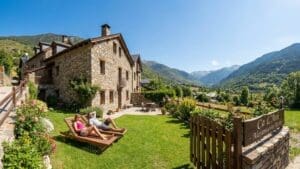 ¿Qué son los alojamientos con jardín en la Vall de Boí?