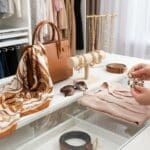 ¿Qué son los accesorios de moda para mujer y cómo realzan el estilo personal?