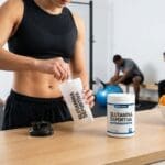 ¿Qué es la glutamina deportiva y cómo beneficia al cuerpo de un atleta?