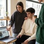 Cómo elegir la sudadera oversize ideal: estilo y comodidad