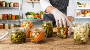 ¿Qué son los encurtidos gourmet y por qué son tan apreciados?
