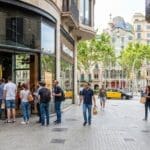 ¿Qué es la comida rápida en Barcelona y cómo ha evolucionado su oferta?