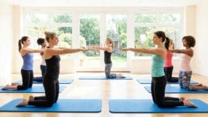 ¿Qué es el pilates mat para mujeres y cómo beneficia al cuerpo?
