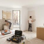 ¿Cómo elegir ¿Necesitas Reformas Integrales o Servicios de Manitas en Barcelona? Descubre Nuestro Equipo?