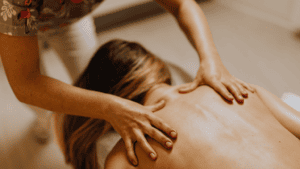 Masaje terapéutico: una opción para cuidar el cuerpo